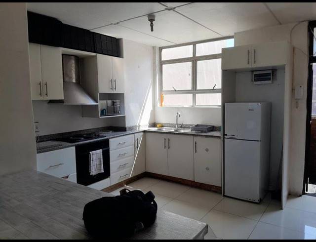 2 BEDROOM PROPERTY TO RENT IN SOUTH BEACH